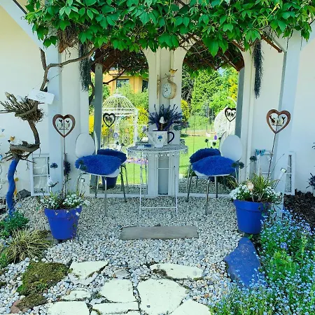 Rodzinny Z Ogrodem Apartmán *