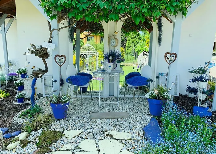 Rodzinny Z Ogrodem דירה *